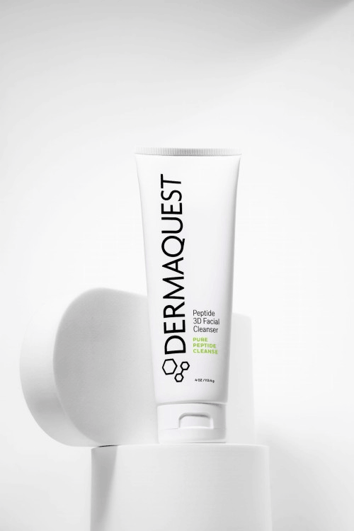 Dermaquest Peptide 3D Facial Cleanser - Napinający żel oczyszczający o działaniu przeciwstarzeniowym 113,4 g