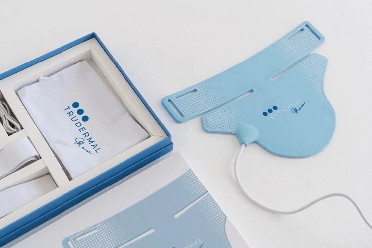 Trudermal Glow LED Maska na szyję i dekolt | Silikonowa maska fototerapeutyczna LED